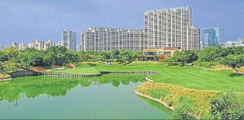 Why are golf course communities gaining popularity in India